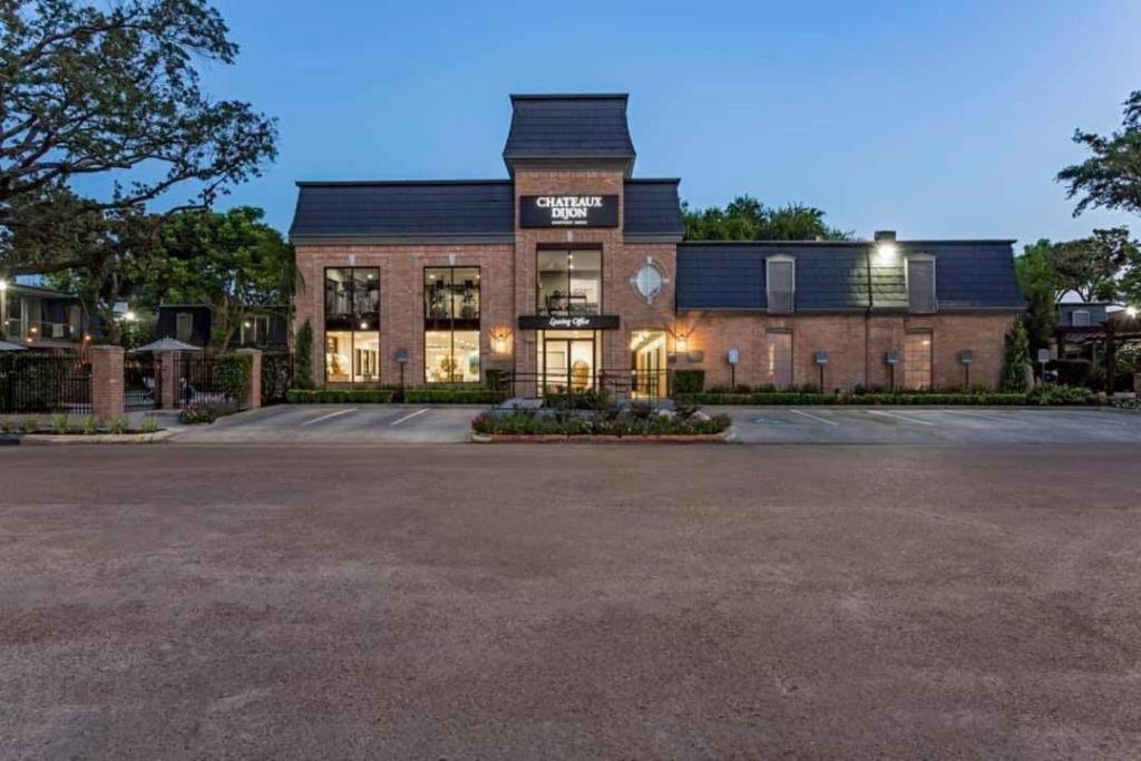 Huge One Bedroom With 2 Queen Size Beds Houston Exterior foto